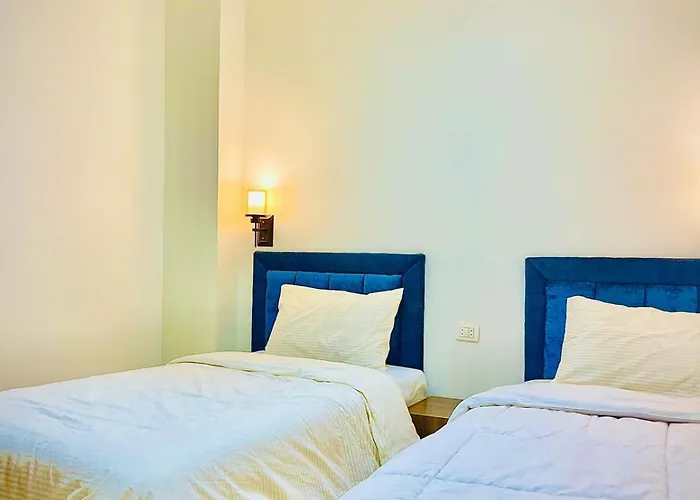 Luna Blu Sea View Apartment *